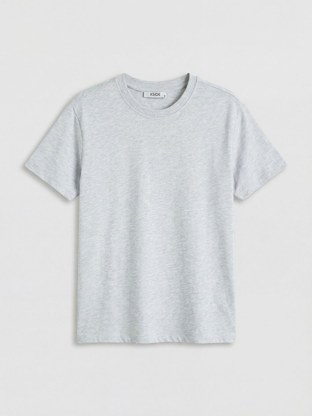 Gri Bisiklet Yaka Kadın Tişört	