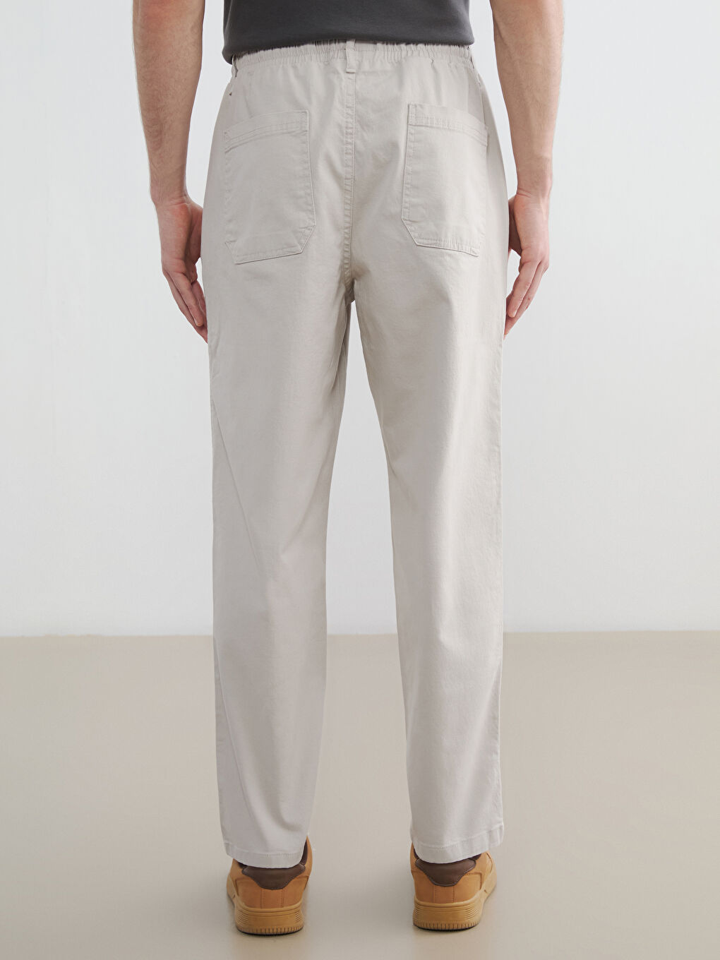 Gri Standart Kalıp Gabardin Erkek Pantolon-3