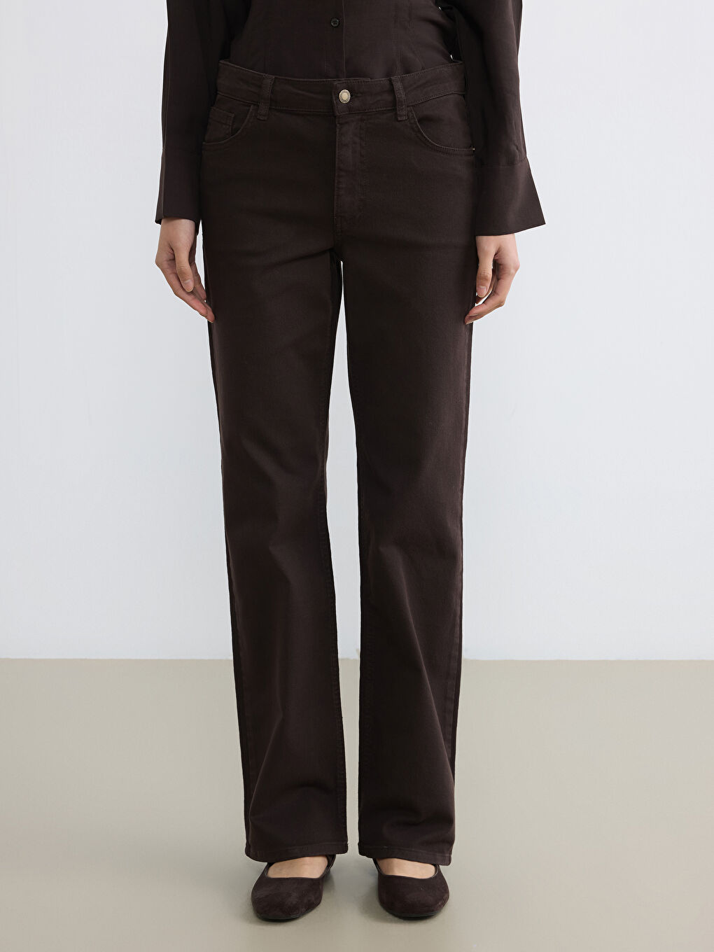 Kahverengi Yüksek Bel Straight Fit Kadın Jean Pantolon-1