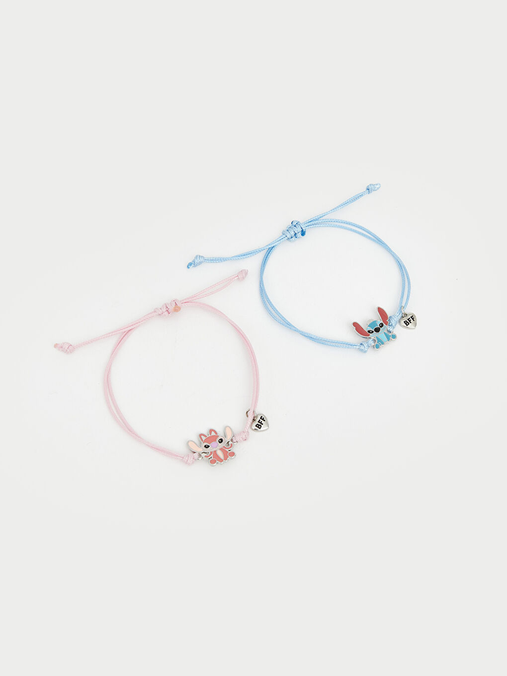 سوار مرخص من ستيتش بشكل مميز - عبوتان-1