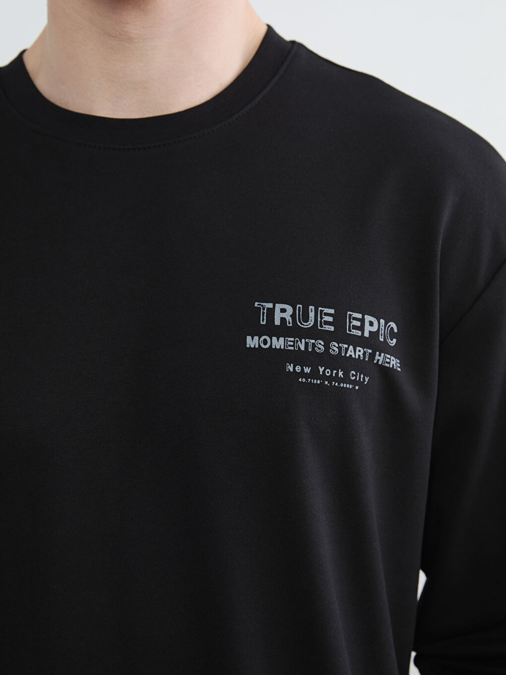 Siyah Bisiklet Yaka NYC Baskılı Erkek Sweatshirt-2