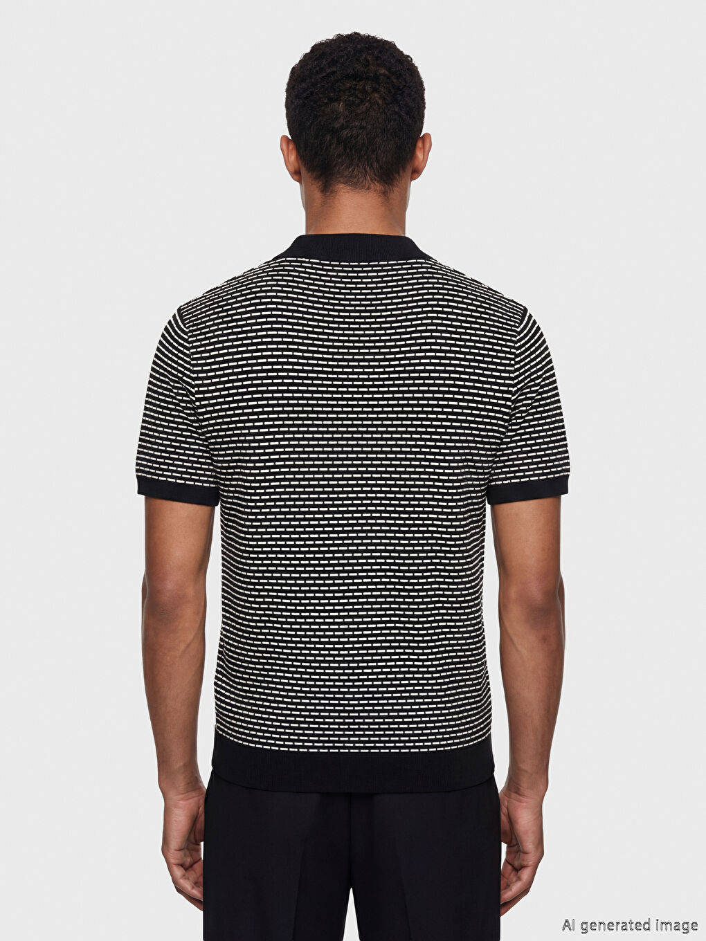 Siyah Polo Yaka Desenli Erkek Triko Tişört-3