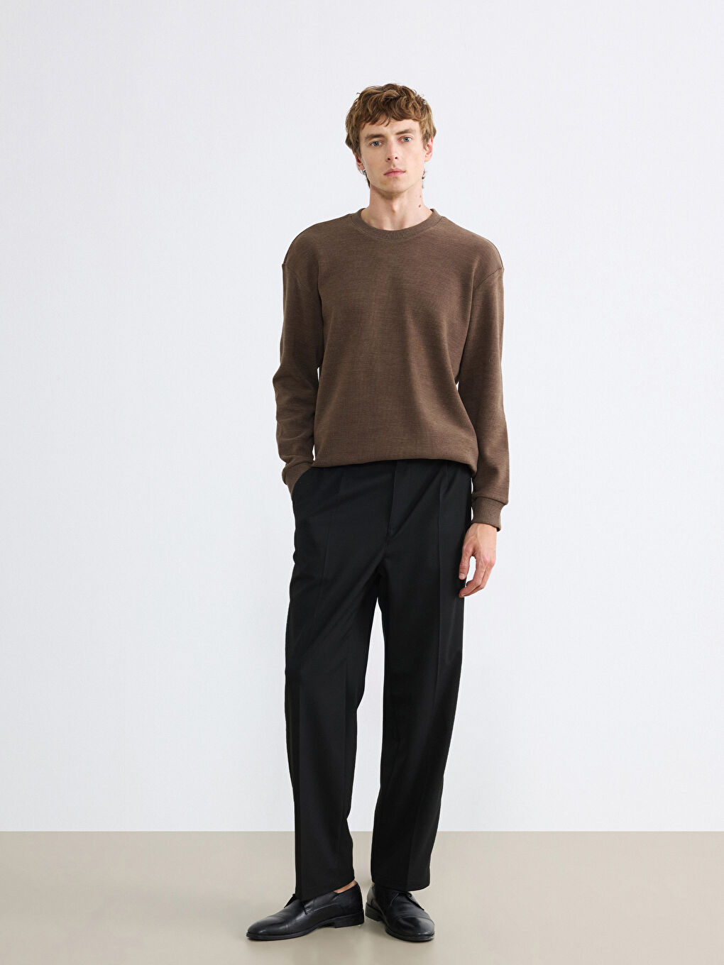 Kahverengi Bisiklet Yaka Erkek Sweatshirt-1