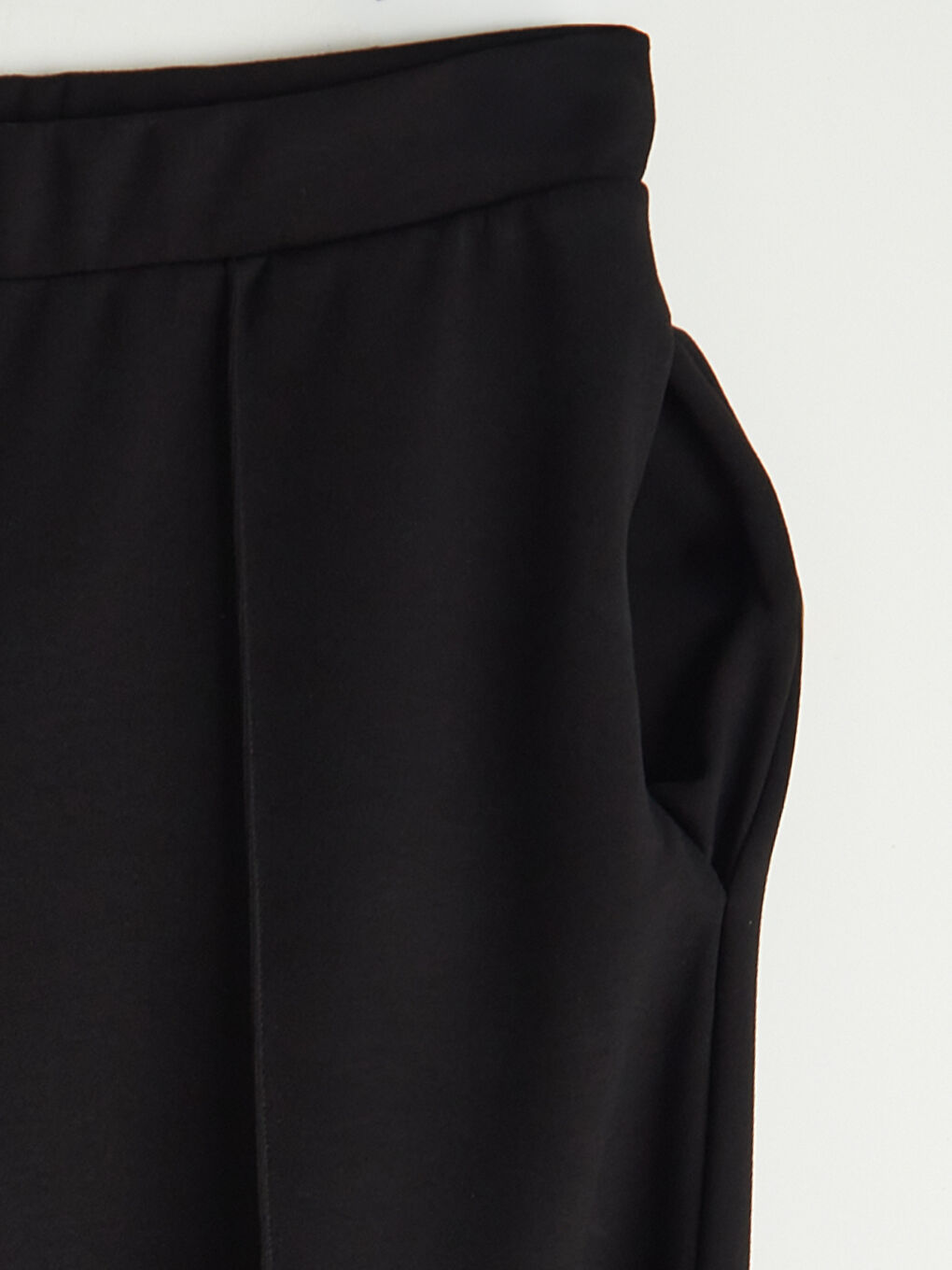 Siyah Beli Lastikli Soft Touch Kadın Eşofman Altı-2