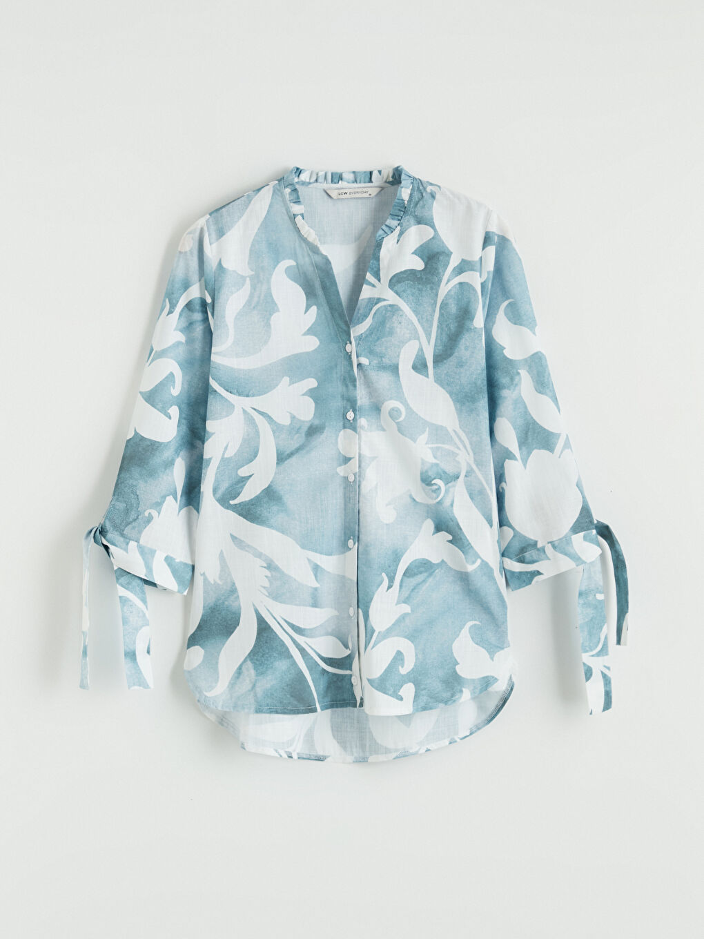 Mavi Kaçık Yaka Desenli Kadın Gömlek-4