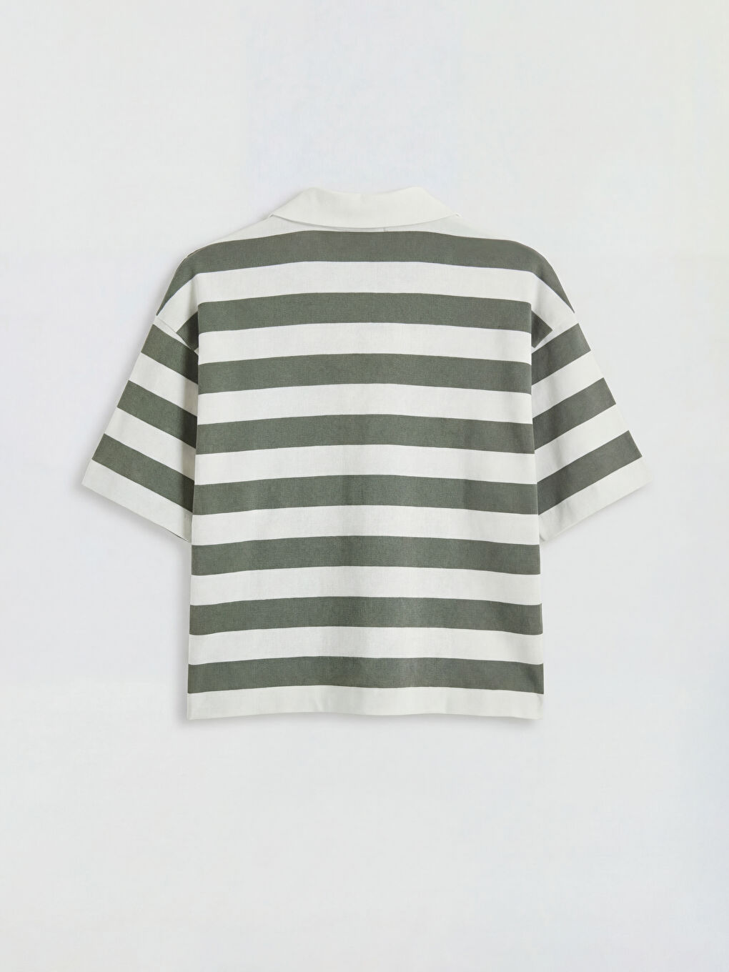 Yeşil Polo Yaka Çizgili Kadın Tişört-7