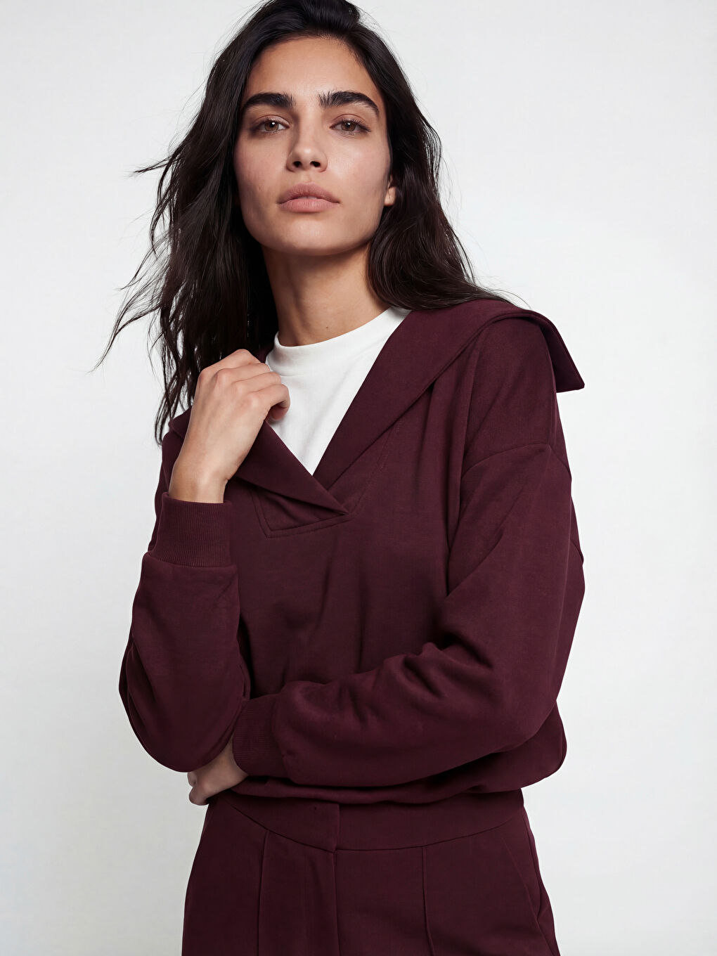 Bordo V Yaka Kadın Sweatshirt