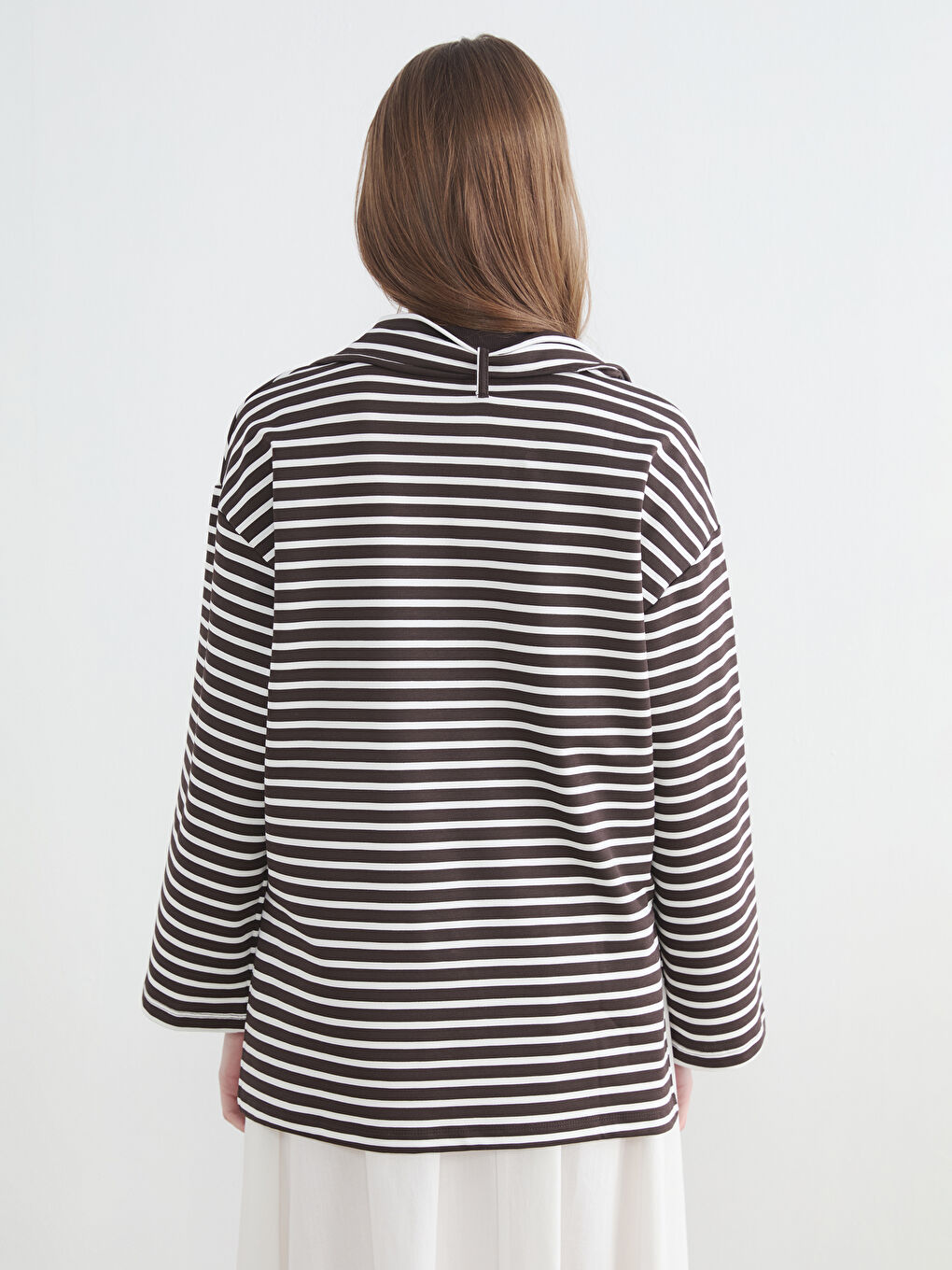 Kahverengi Şal Yaka Çizgili Kadın Sweatshirt Tunik-3