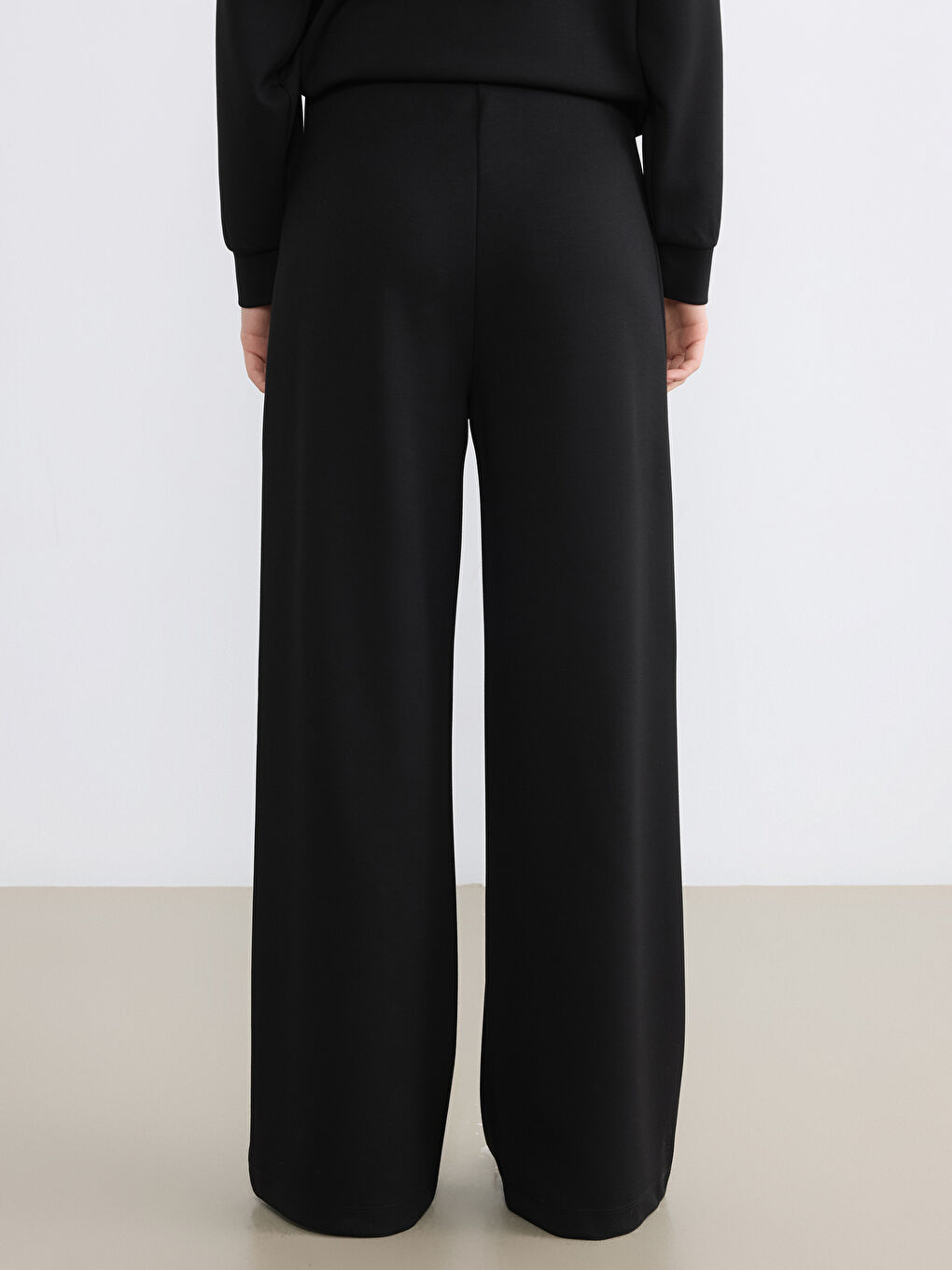 Siyah Yüksek Bel Soft Touch Kadın Eşofman Altı-10