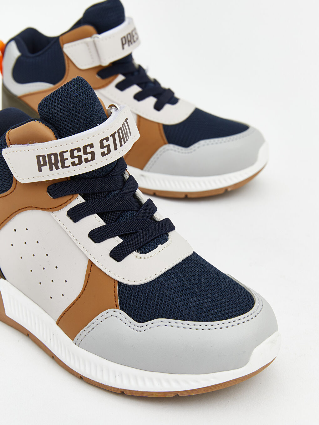 Bej Bağcık ve Cırt Cırtlı Bilek Boy Erkek Bebek Spor Ayakkabı-2