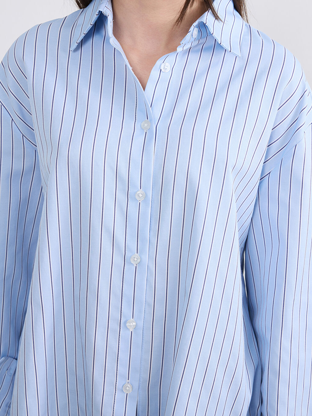 Mavi Çizgili Kadın Gömlek-2