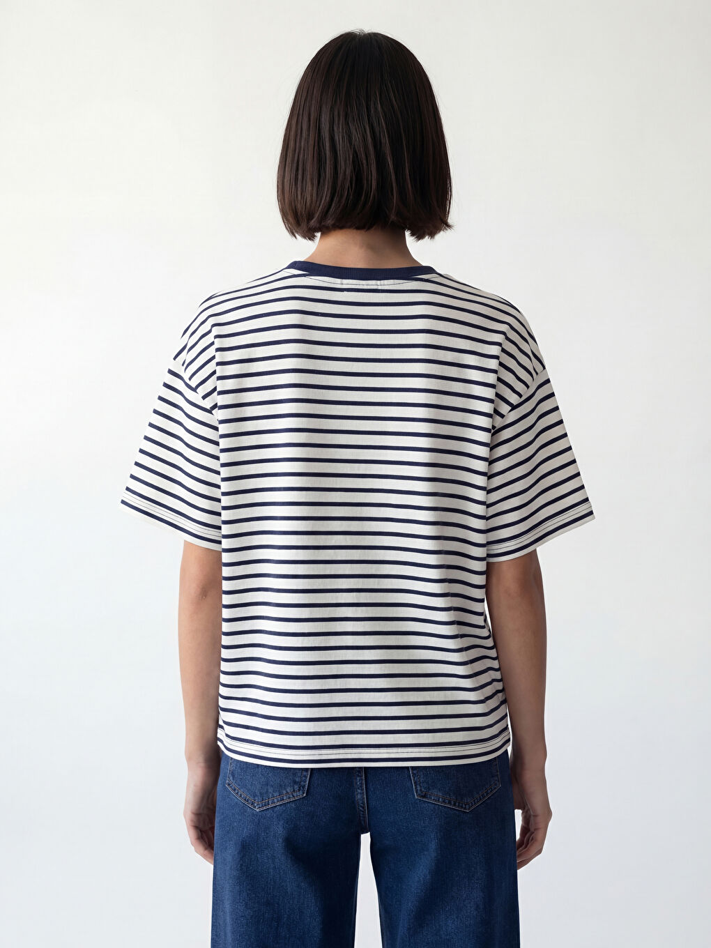 Lacivert Bisiklet Yaka Çizgili Oversize Kadın Tişört-3