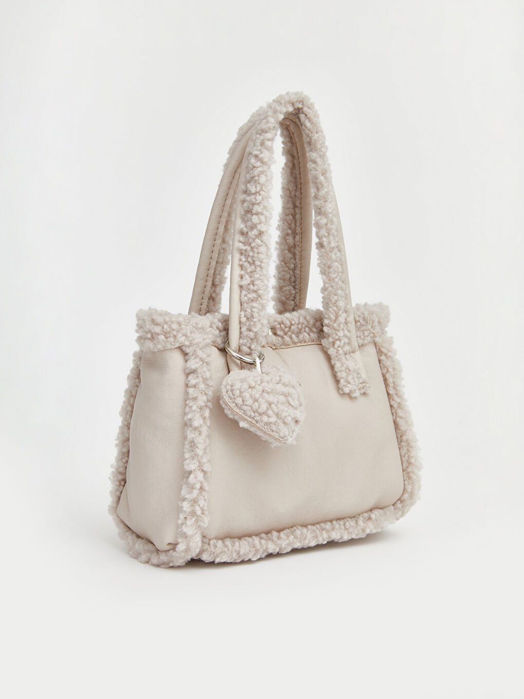 Ekru Kalp Aksesuarlı Kız Çocuk Pelüş Kol Çantası-1