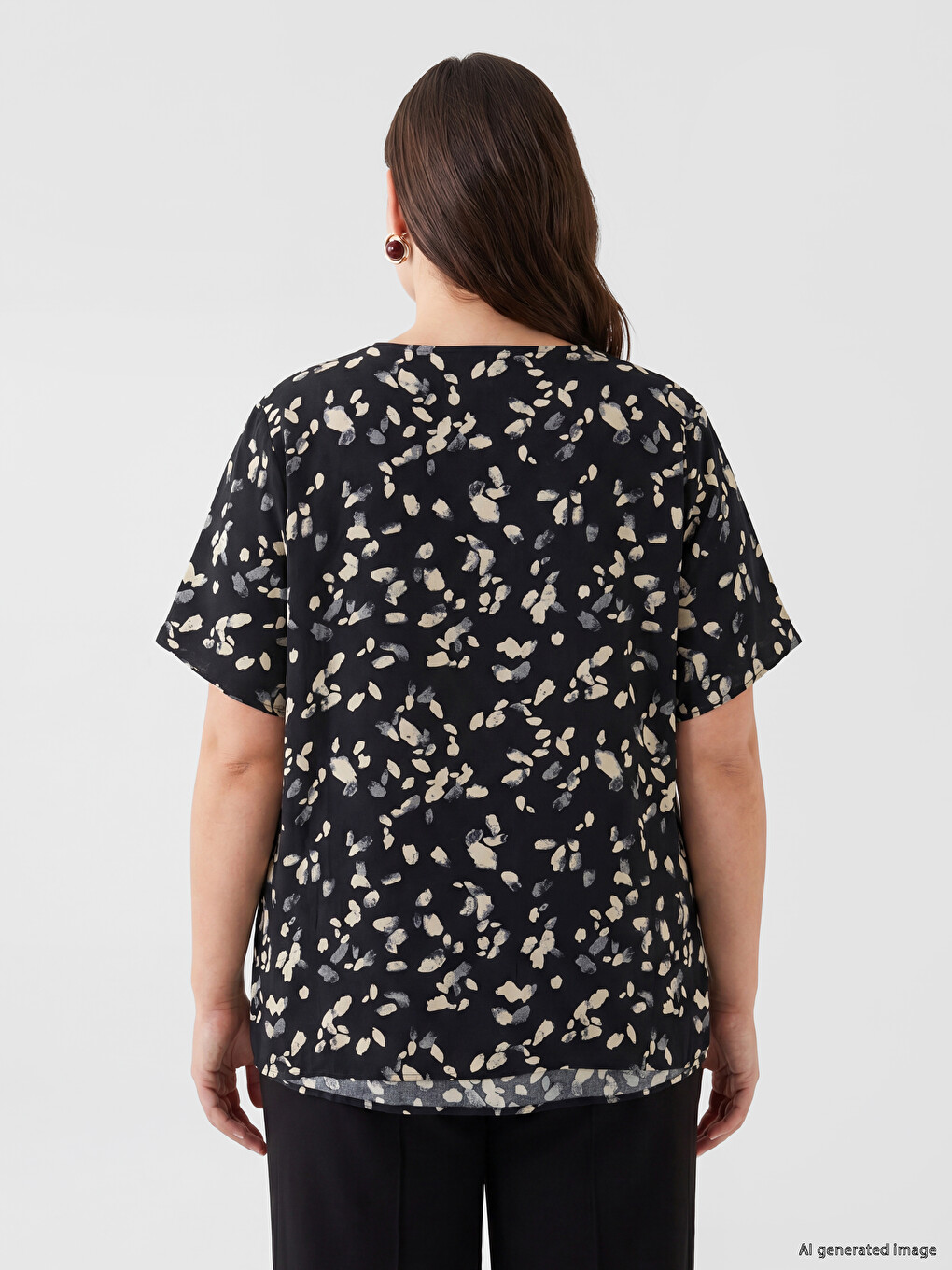 Crew Neck Patterned Blouse-3