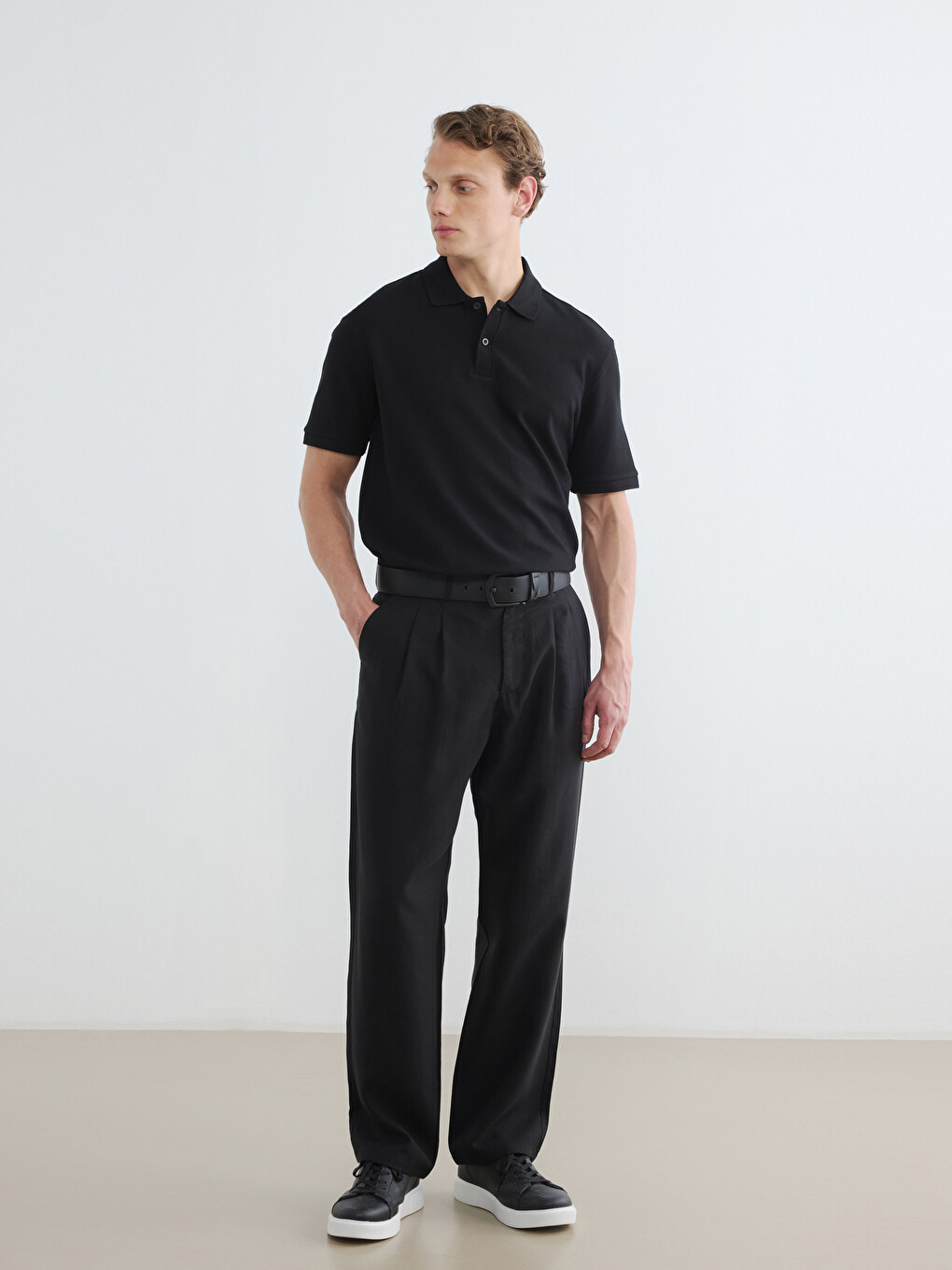 Regular Fit Gabardine Men's Pleated Trousers