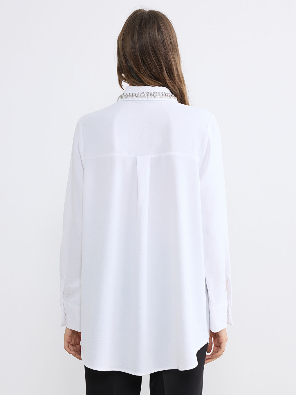 Beyaz Taşlı Kadın Gömlek-3