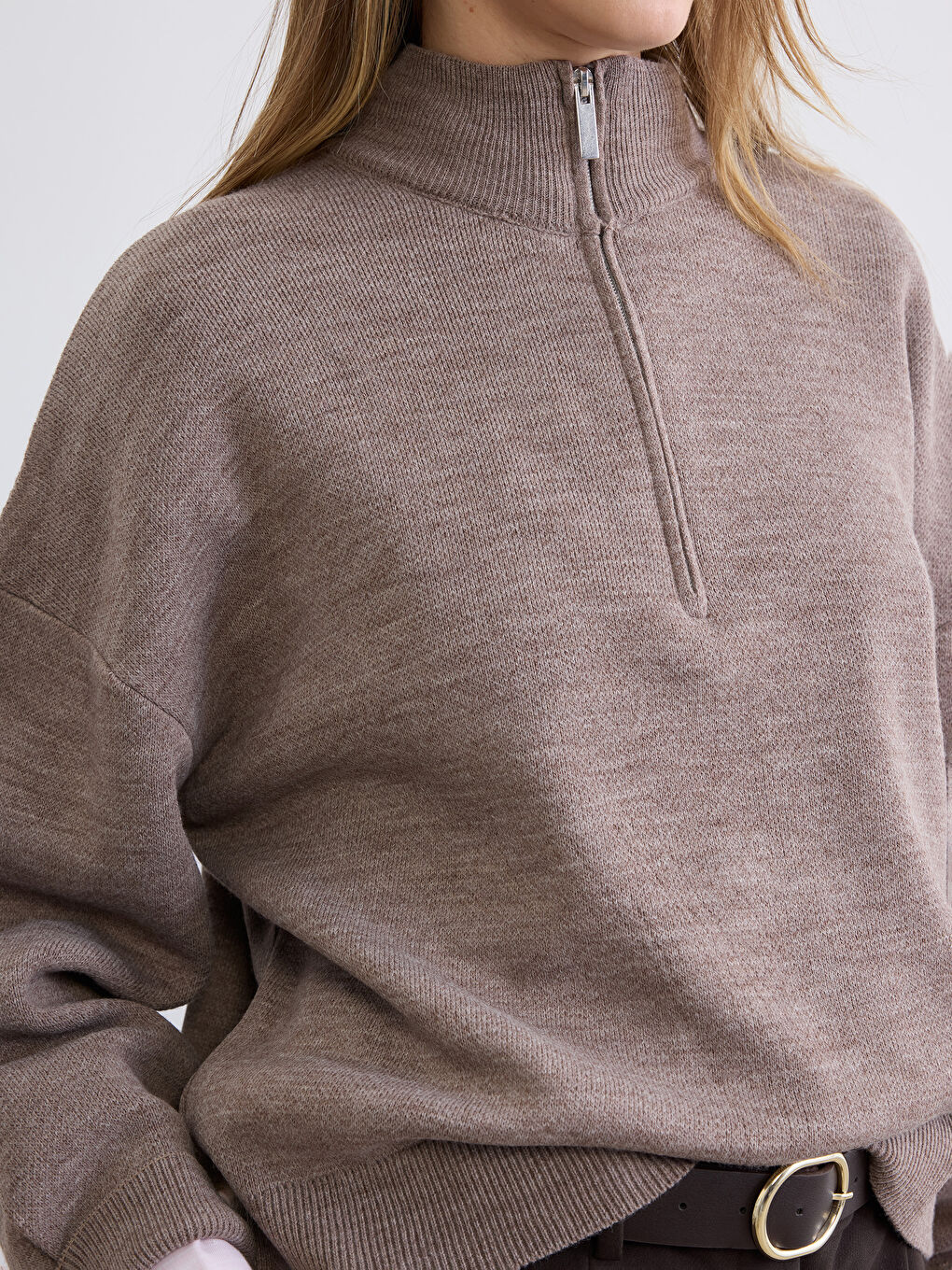 Bej Dik Yaka Kadın Triko Kazak	-2