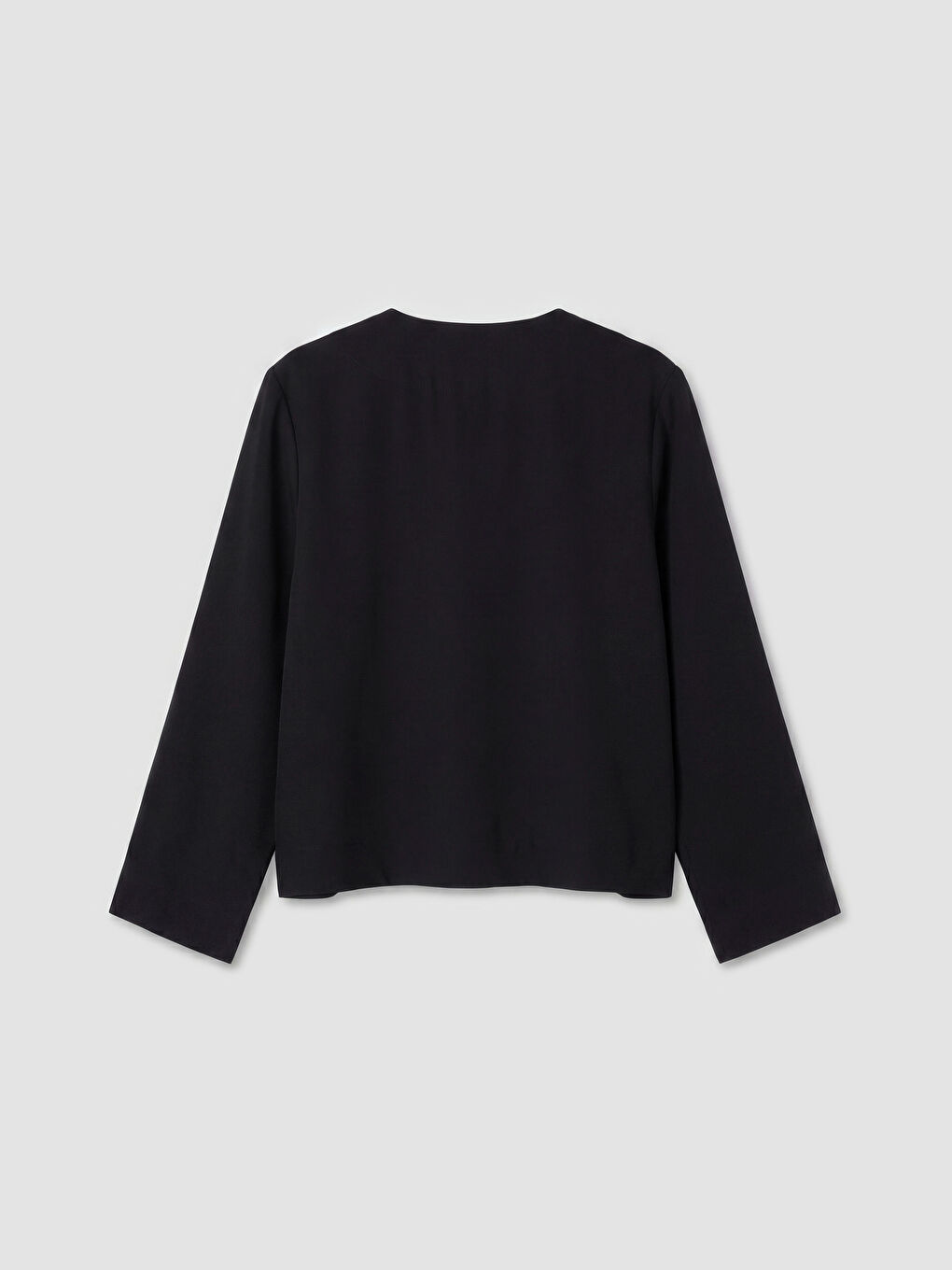 Siyah V Yaka Modal Karışımlı Bluz-5