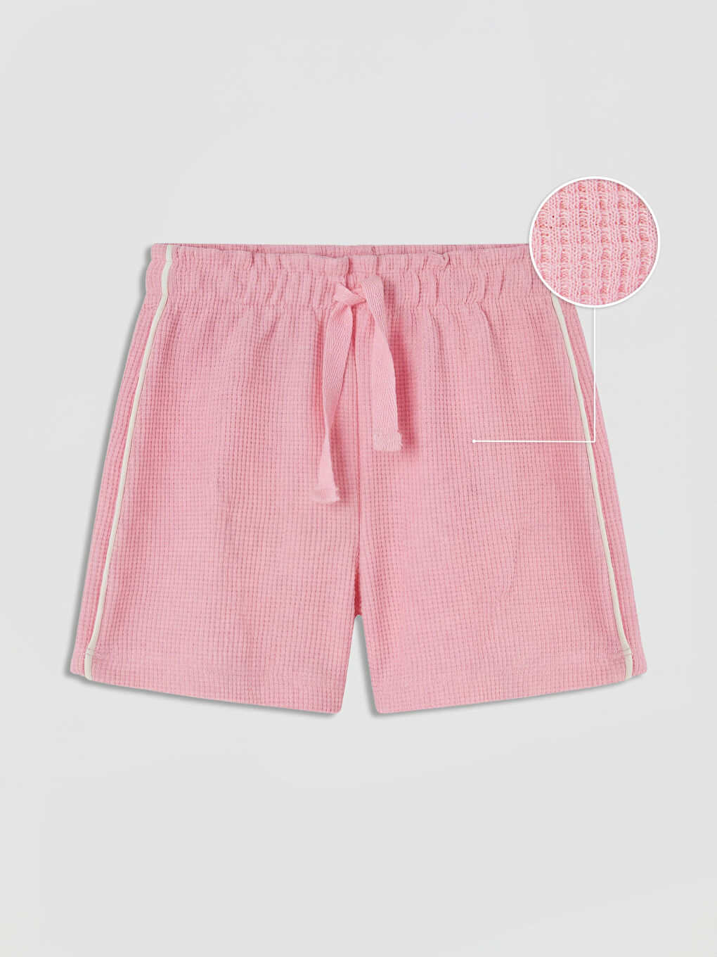 Pembe Dokulu Kız Çocuk Şort