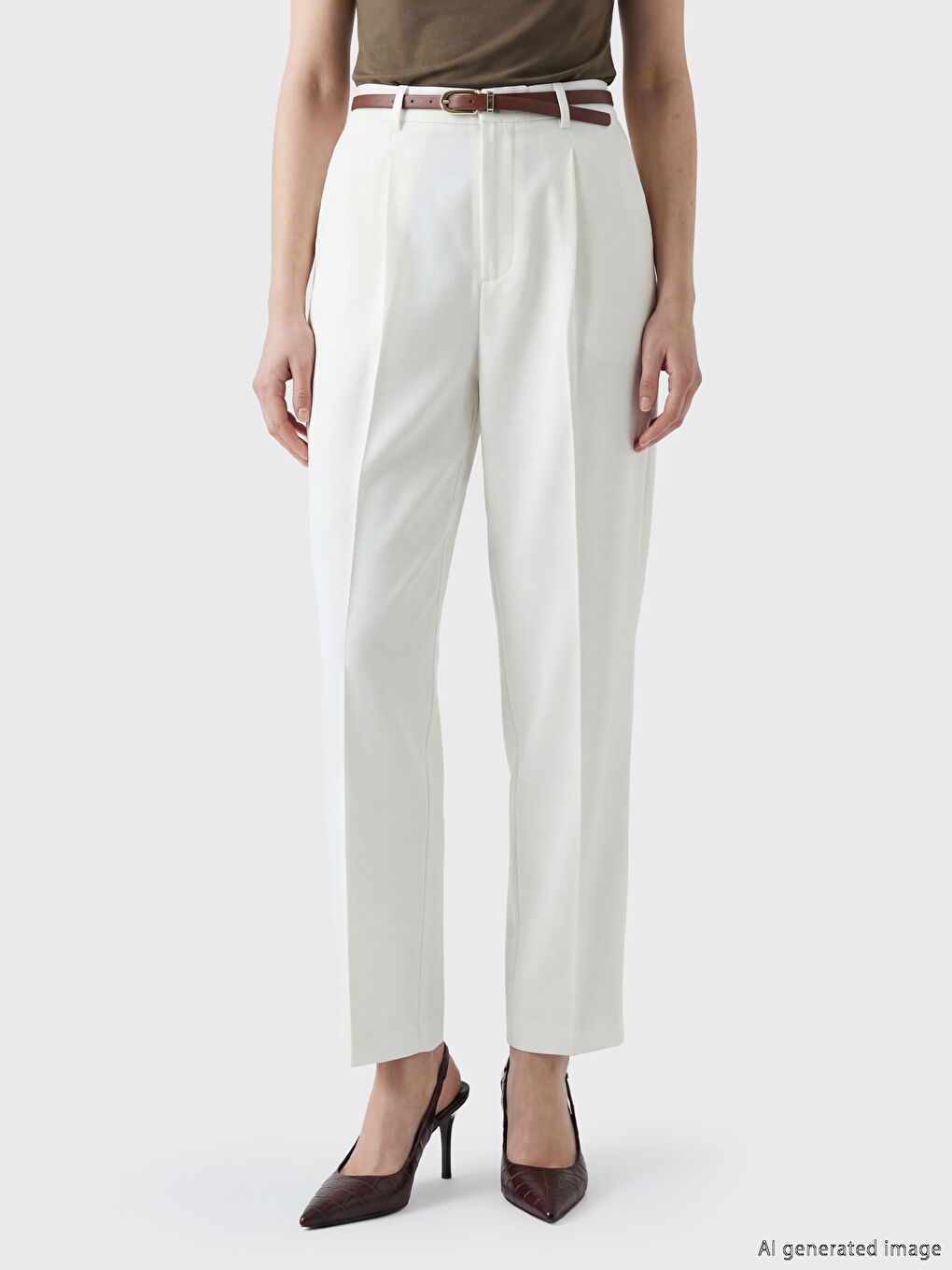 Beyaz Beli Kemerli Standart Fit Kadın Pantolon-1