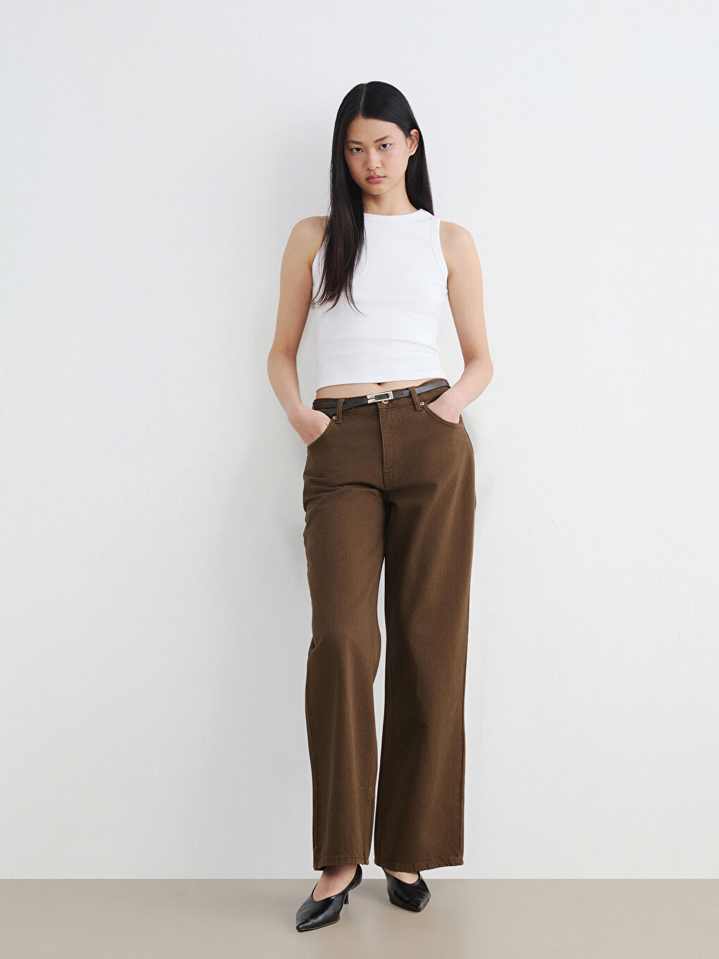 Haki Beli Kemerli Wideleg Kadın Jean Pantolon	