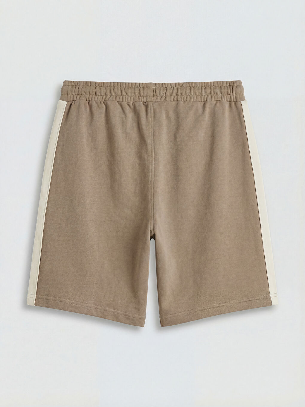 Kahverengi Standart Kalıp Baskılı Erkek Şort-1