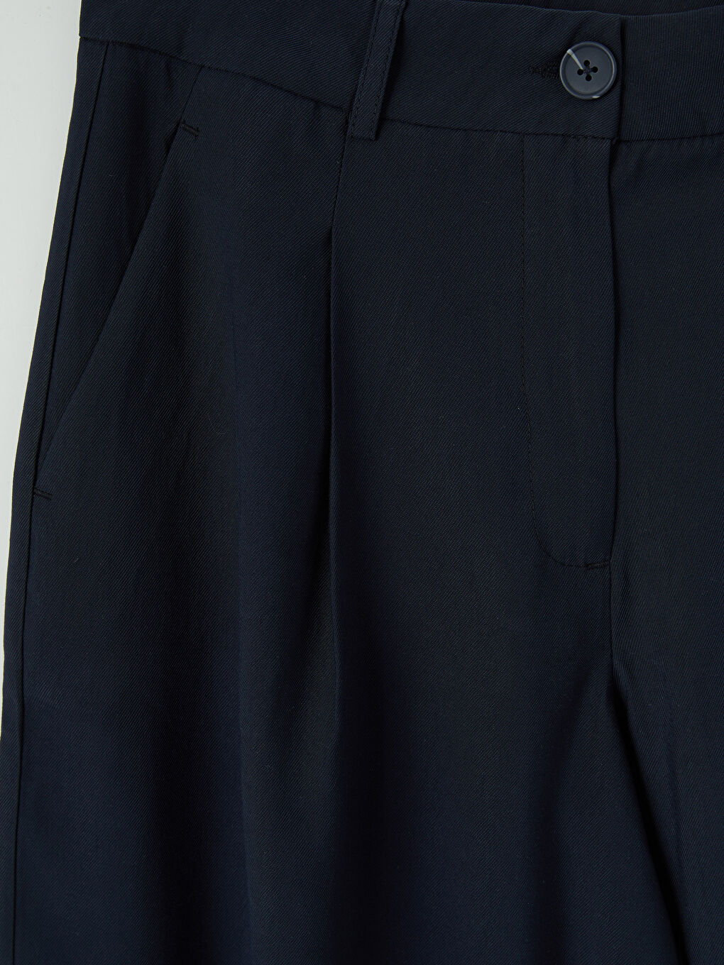 Lacivert Loose Fit Kadın Pileli Kumaş Pantolon-2