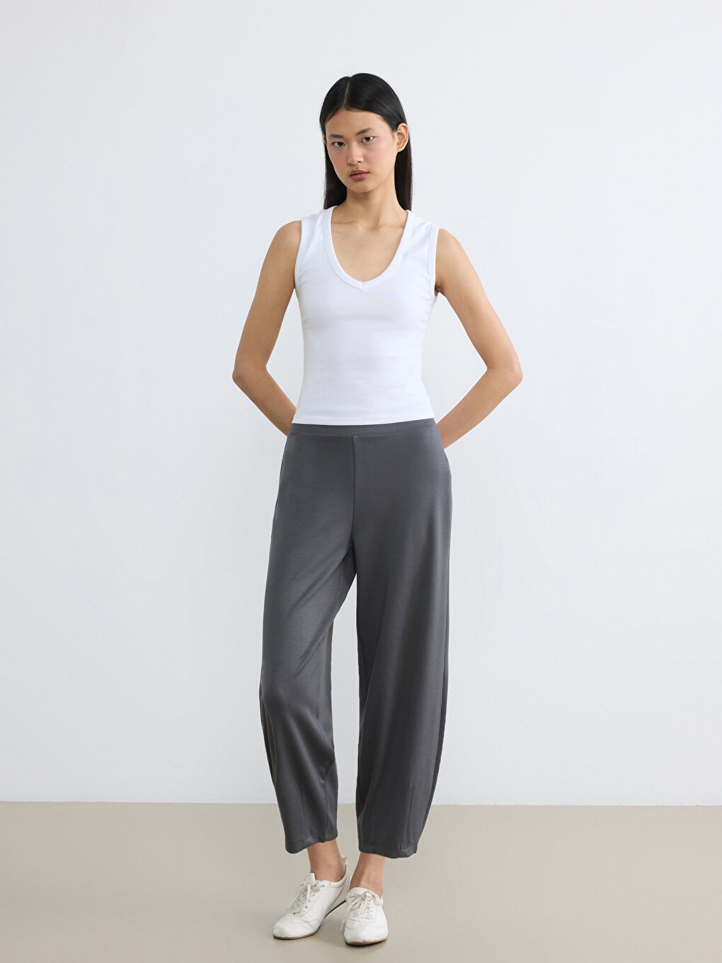 Gri Beli Lastikli Soft Touch Kadın Eşofman Altı