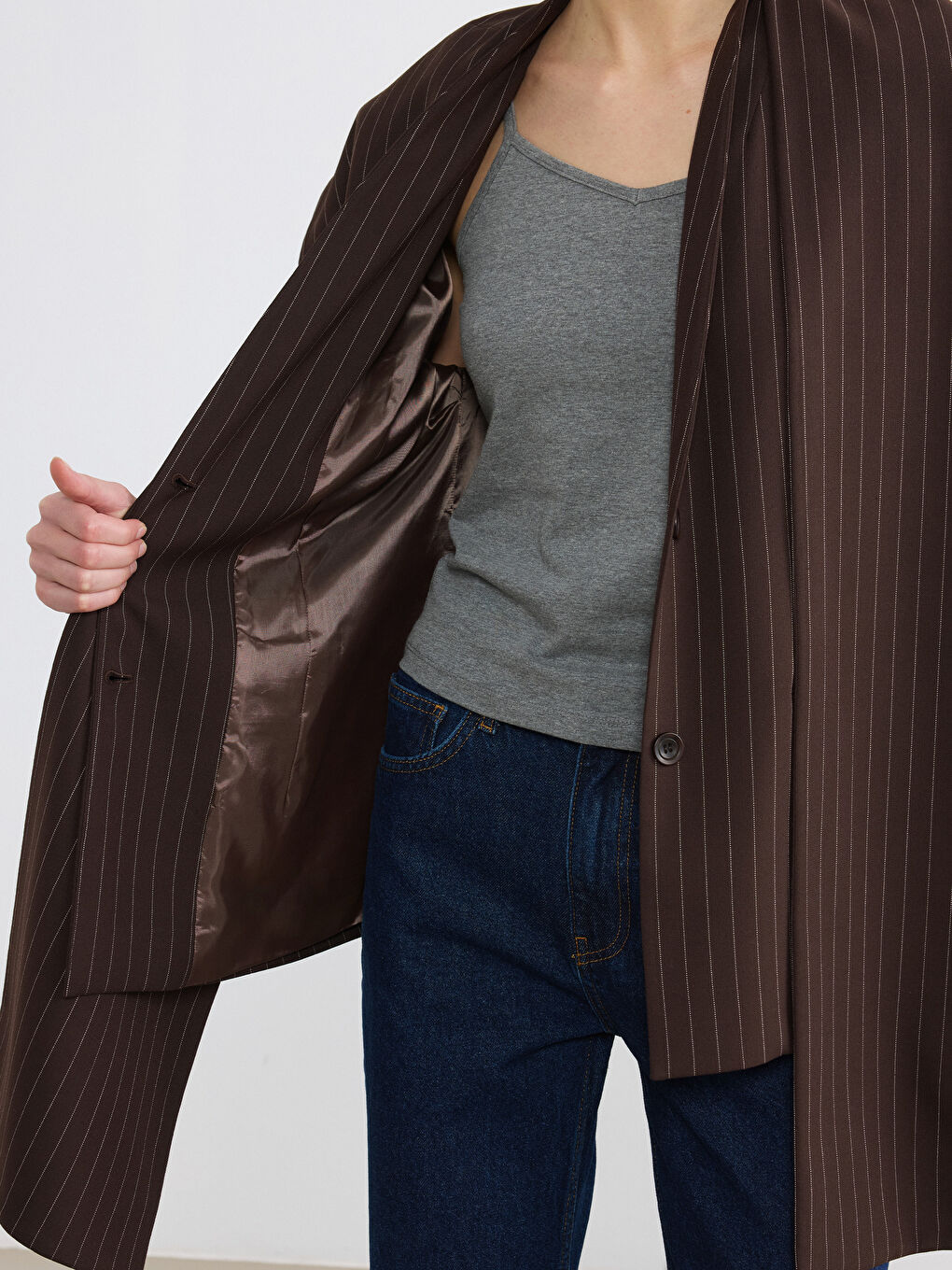Kahverengi Şal Yaka Çizgili Kadın Ceket-2