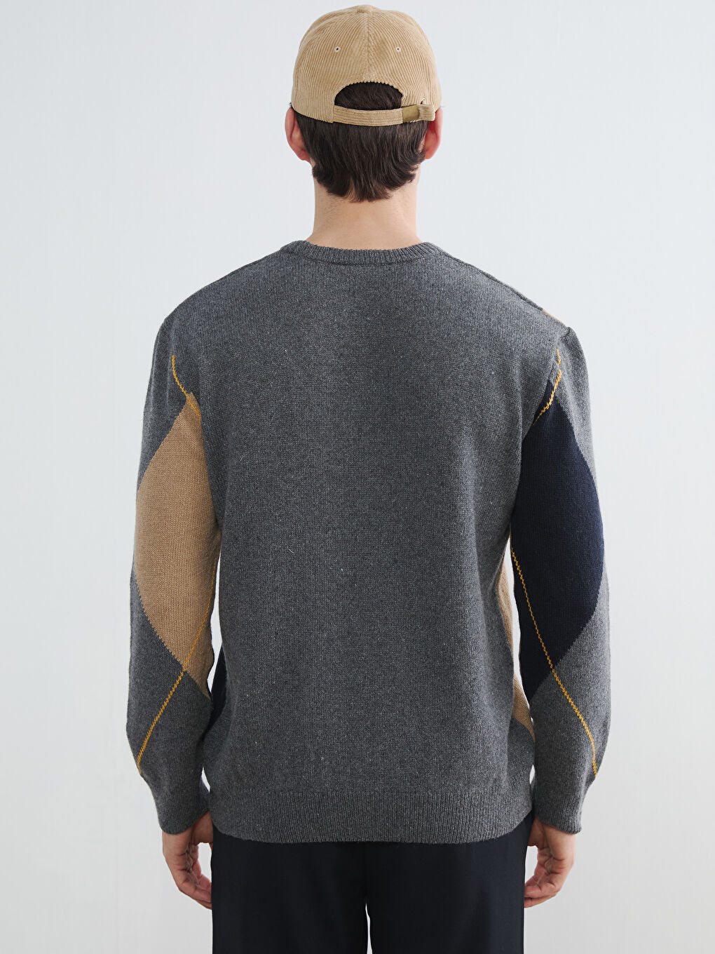 Gri Bisiklet Yaka Baklava Desenli Erkek Triko Kazak-3