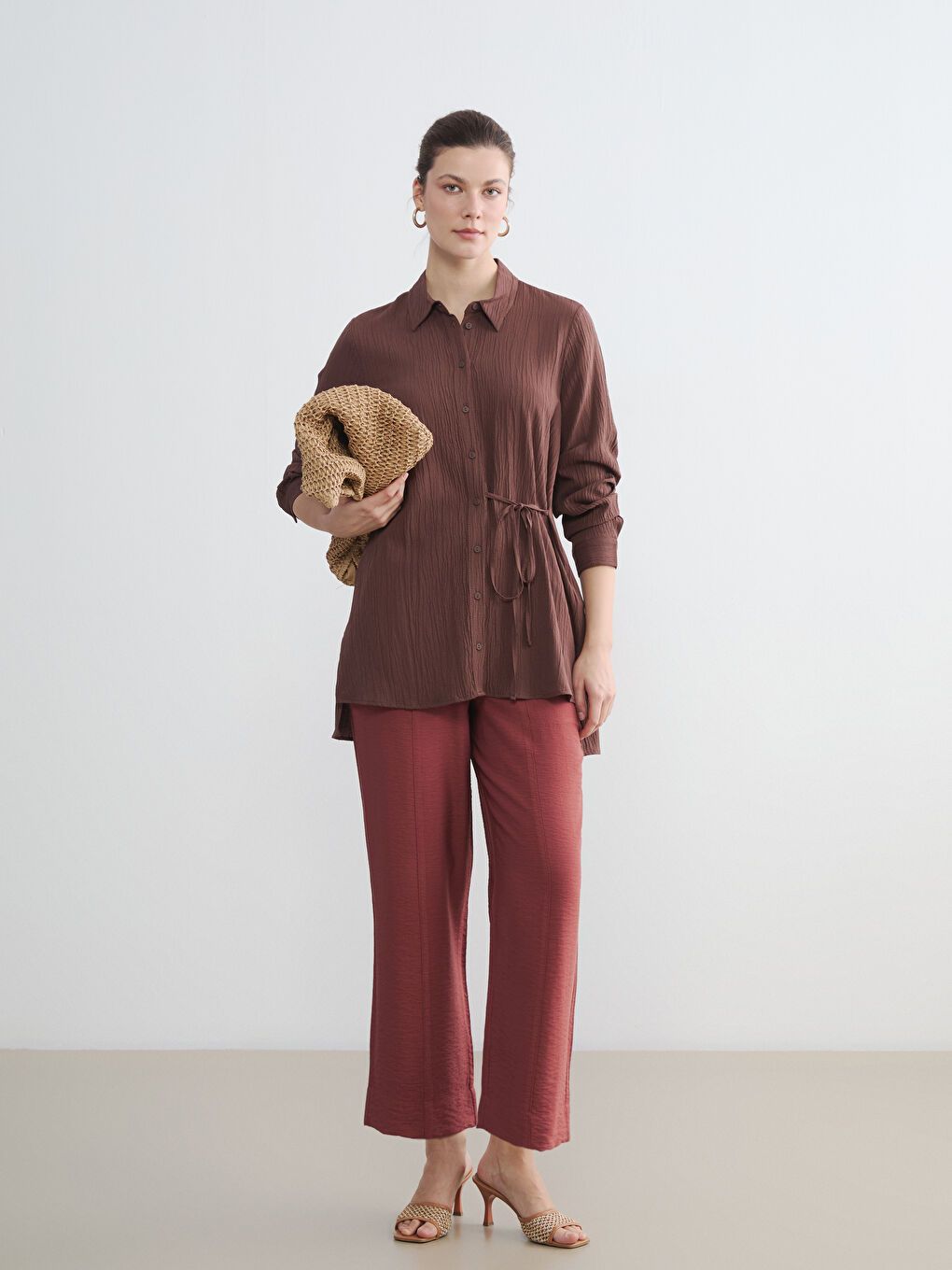 Kahverengi Dokulu Kadın Gömlek Tunik	-1