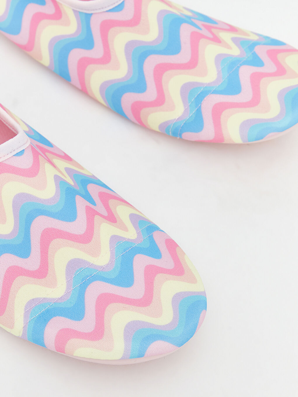 Karışık Dalgalı Desenli Kız Çocuk Deniz Ayakkabısı-2