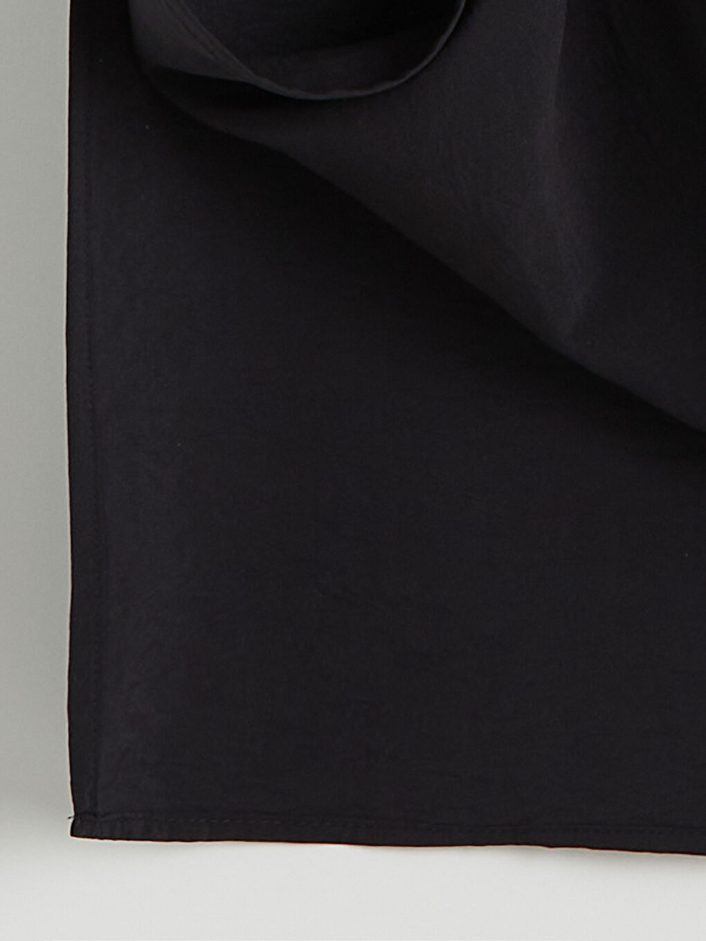 Siyah Bisiklet Yaka Modal Karışımlı Elbise-6