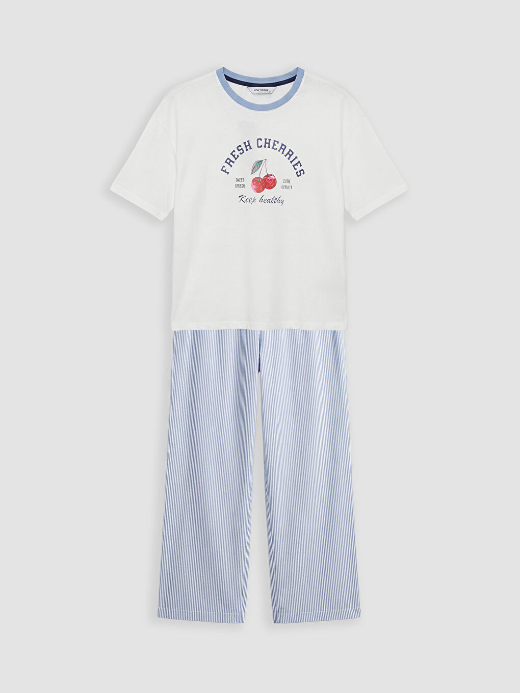 Beyaz Bisiklet Yaka Baskılı Kadın Pijama Takım