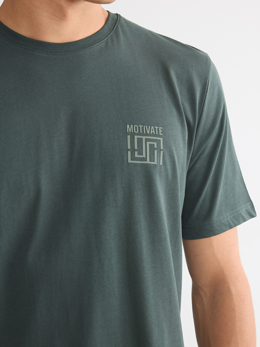 Crew Neck Printed Men's T-Shirt-2