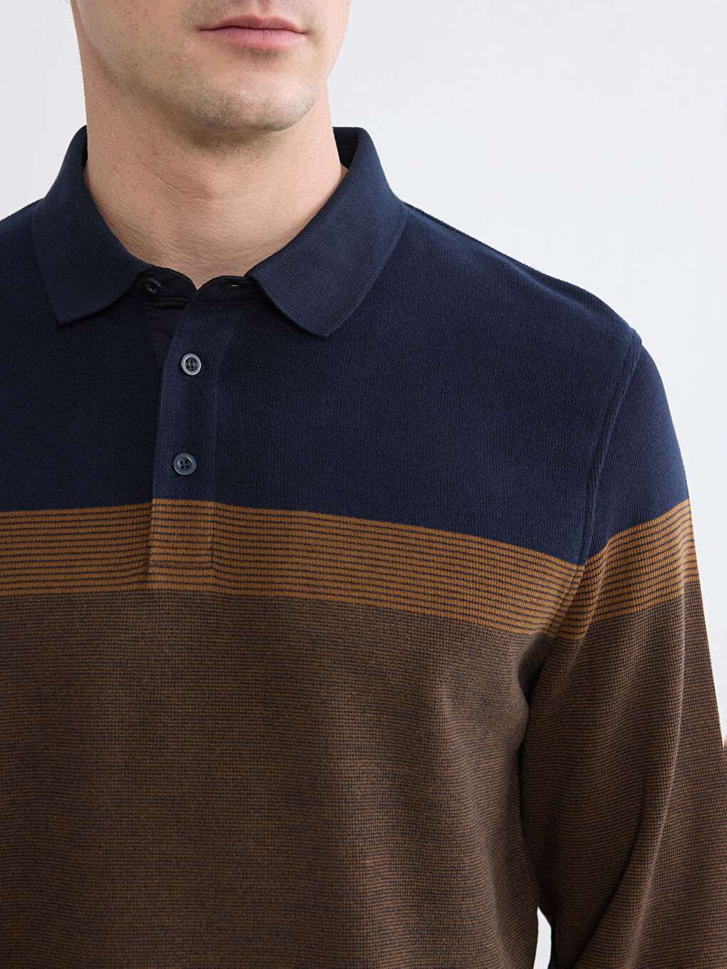 Kahverengi Polo Yaka Renk Bloklu Erkek Sweatshirt-4