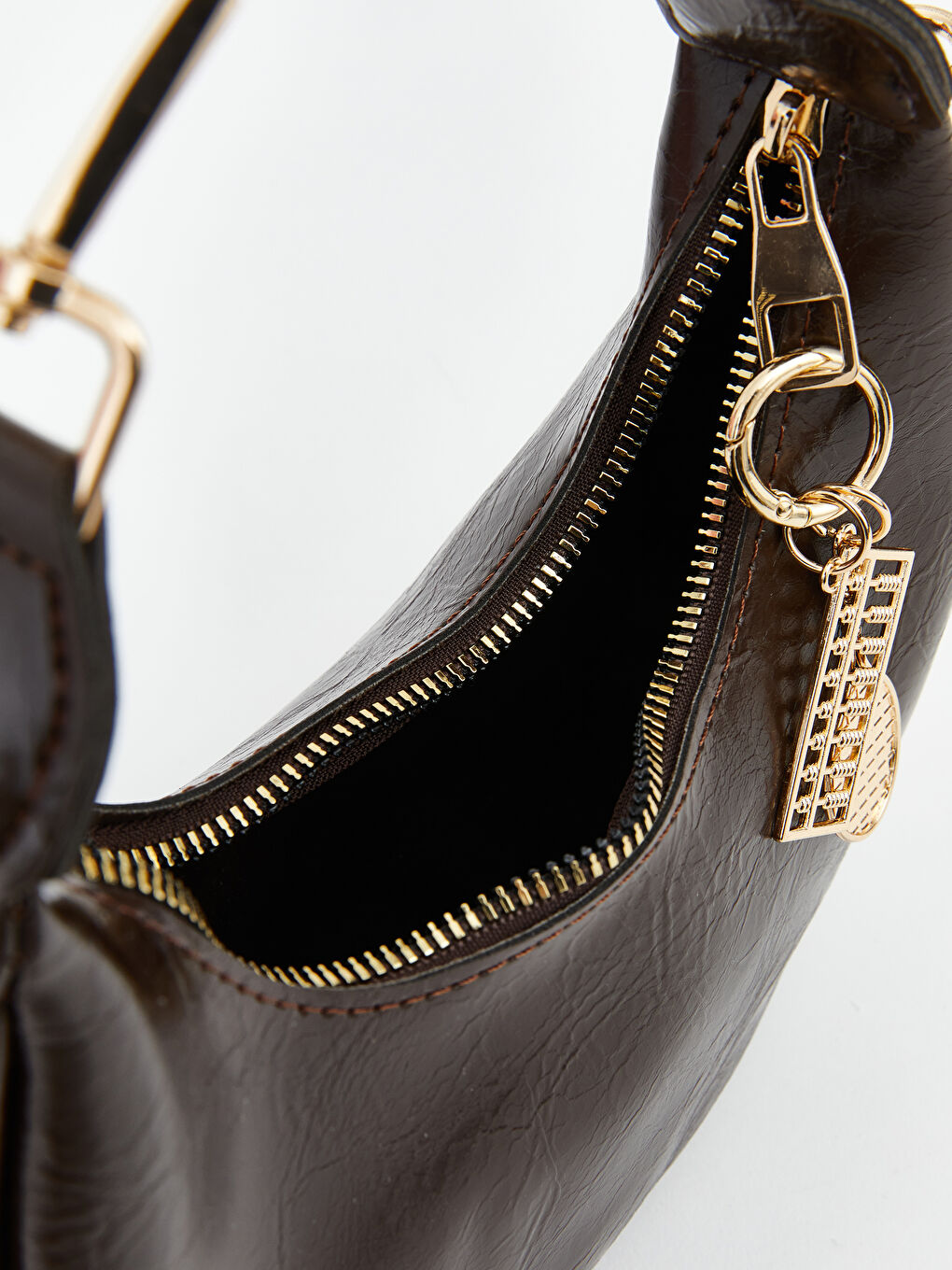 Kahverengi Deri Görünümlü Kadın Moon Çanta-2