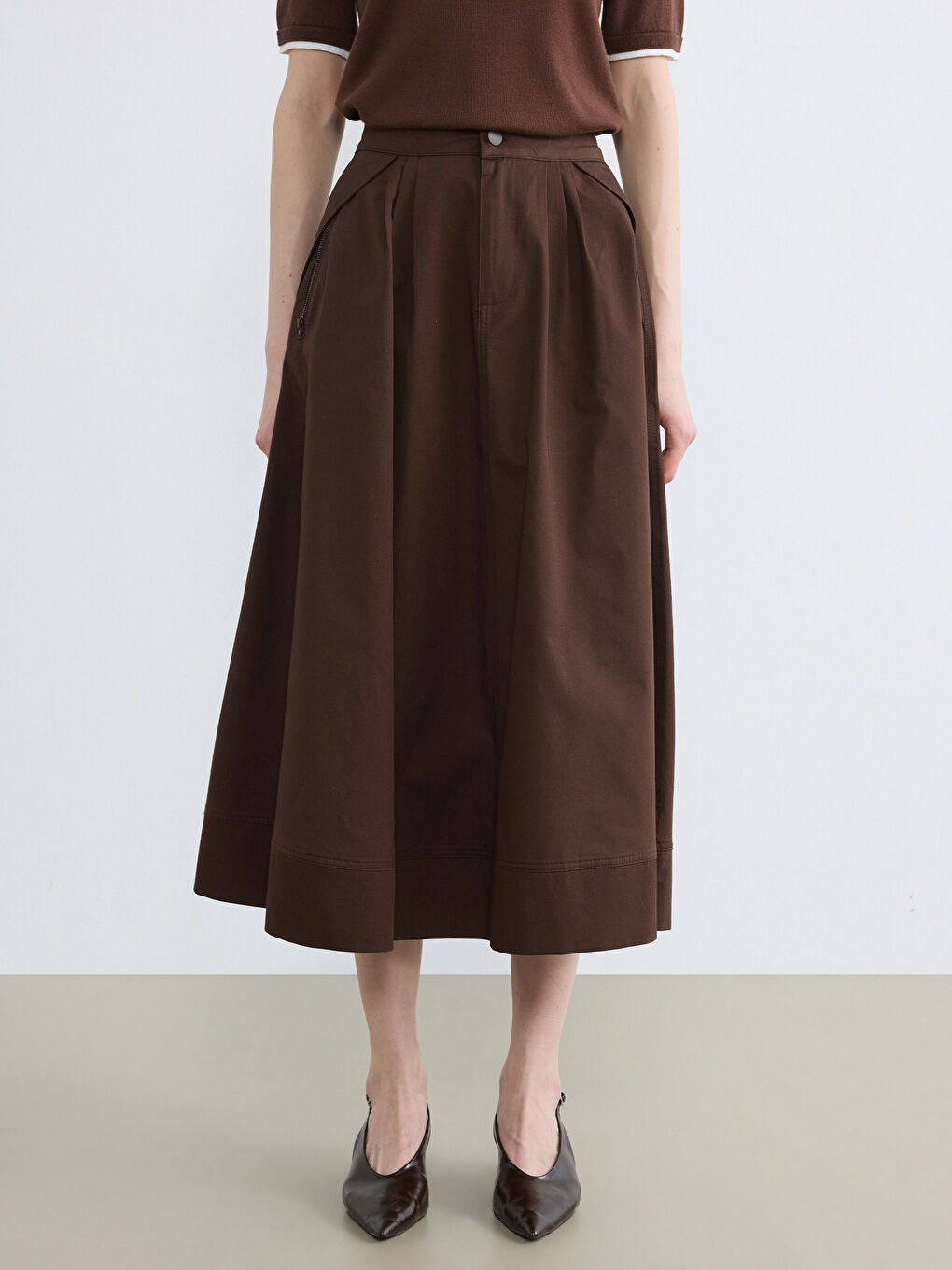 Kahverengi Yüksek Bel Büzgülü Poplin Kloş Etek-3
