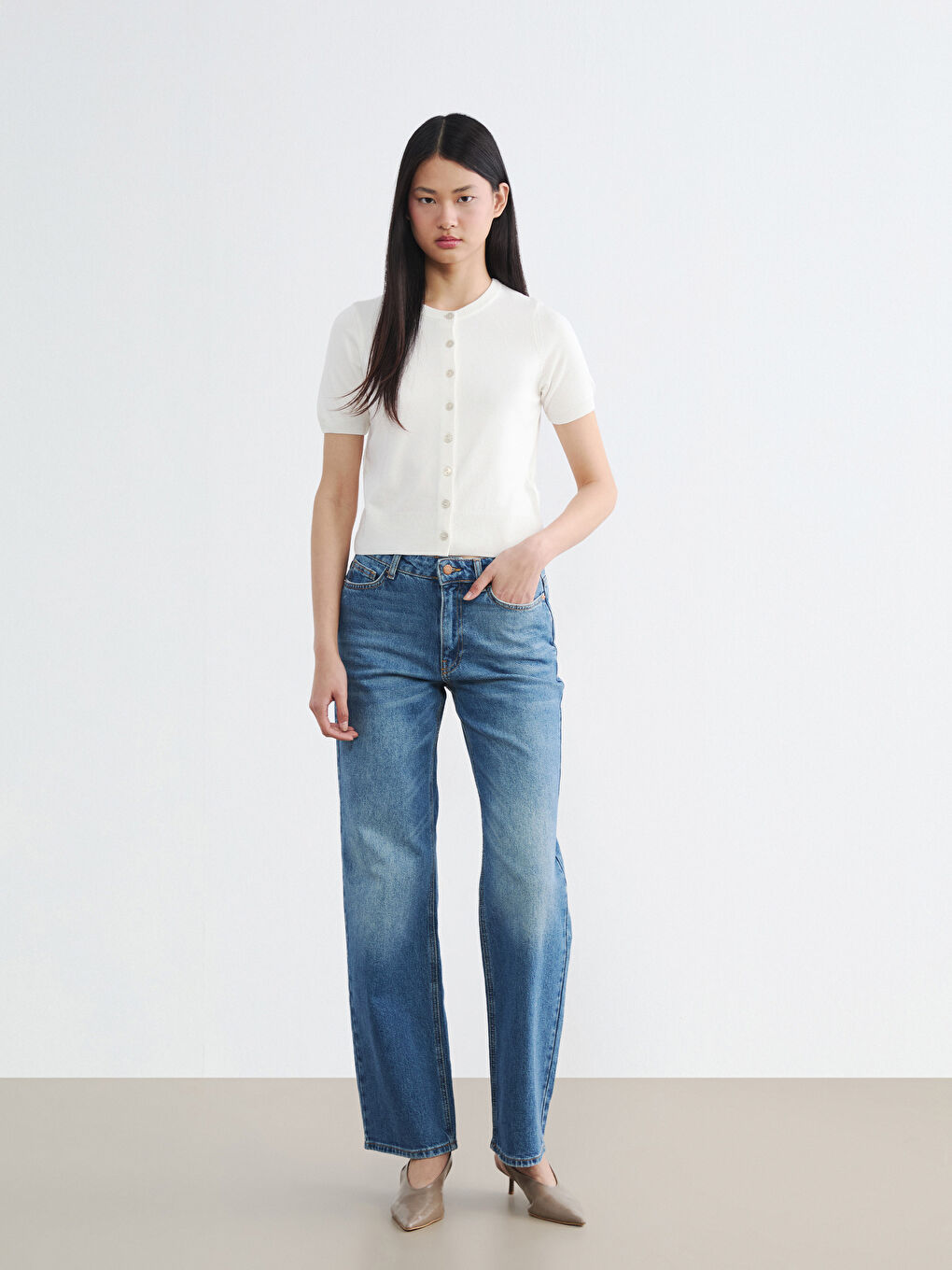 Ekru Bisiklet Yaka Kadın Triko Hırka-1