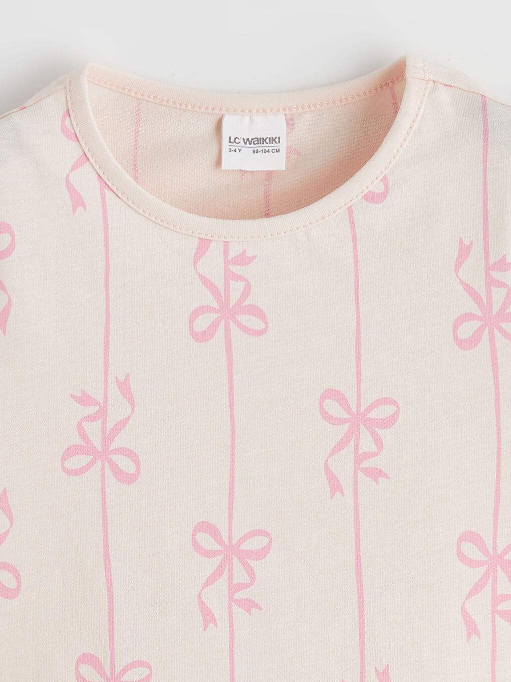 Pembe Fiyonk Desenli Kız Çocuk Şortlu Pijama Takımı-2