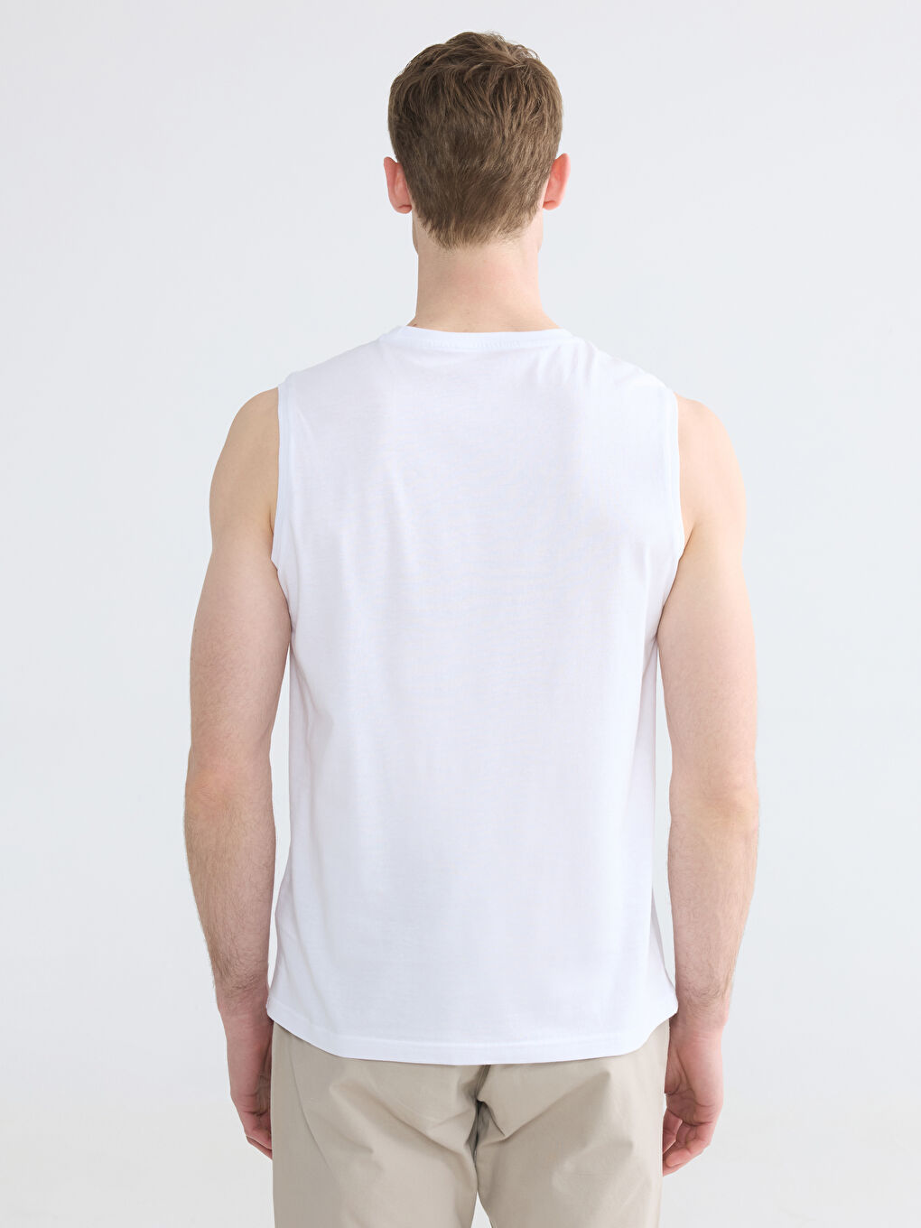 Beyaz Bisiklet Yaka Baskılı Erkek Kolsuz Tişört-3