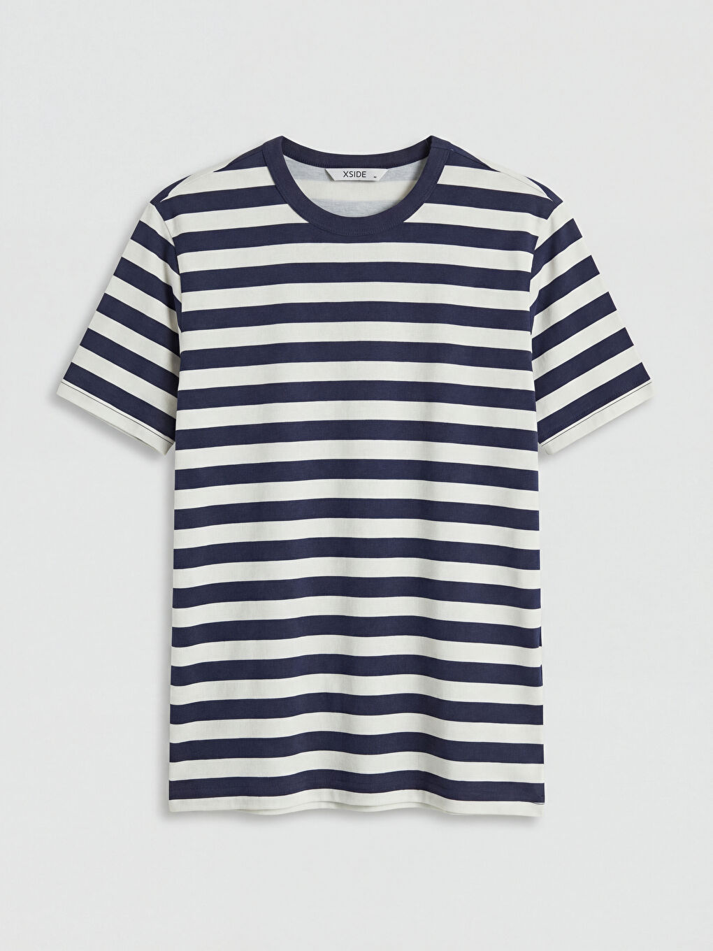 Lacivert Bisiklet Yaka Çizgili Erkek Tişört		
