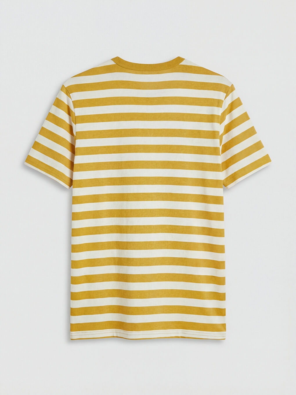 Sarı Bisiklet Yaka Çizgili Erkek Tişört		
-1