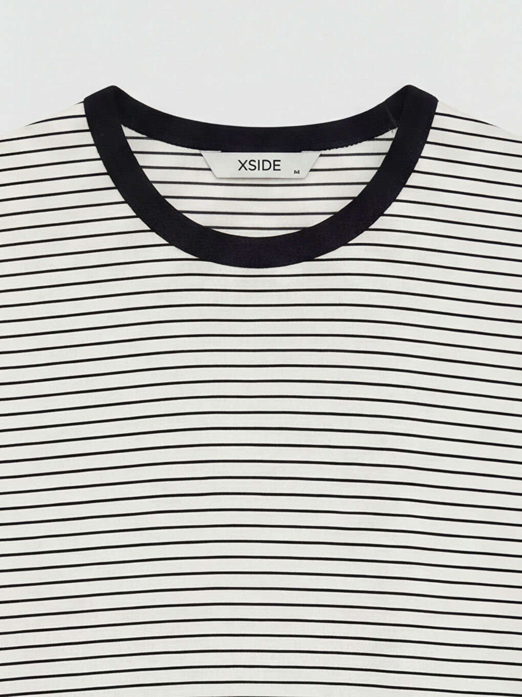 Lacivert Bisiklet Yaka Çizgili Erkek Tişört-2