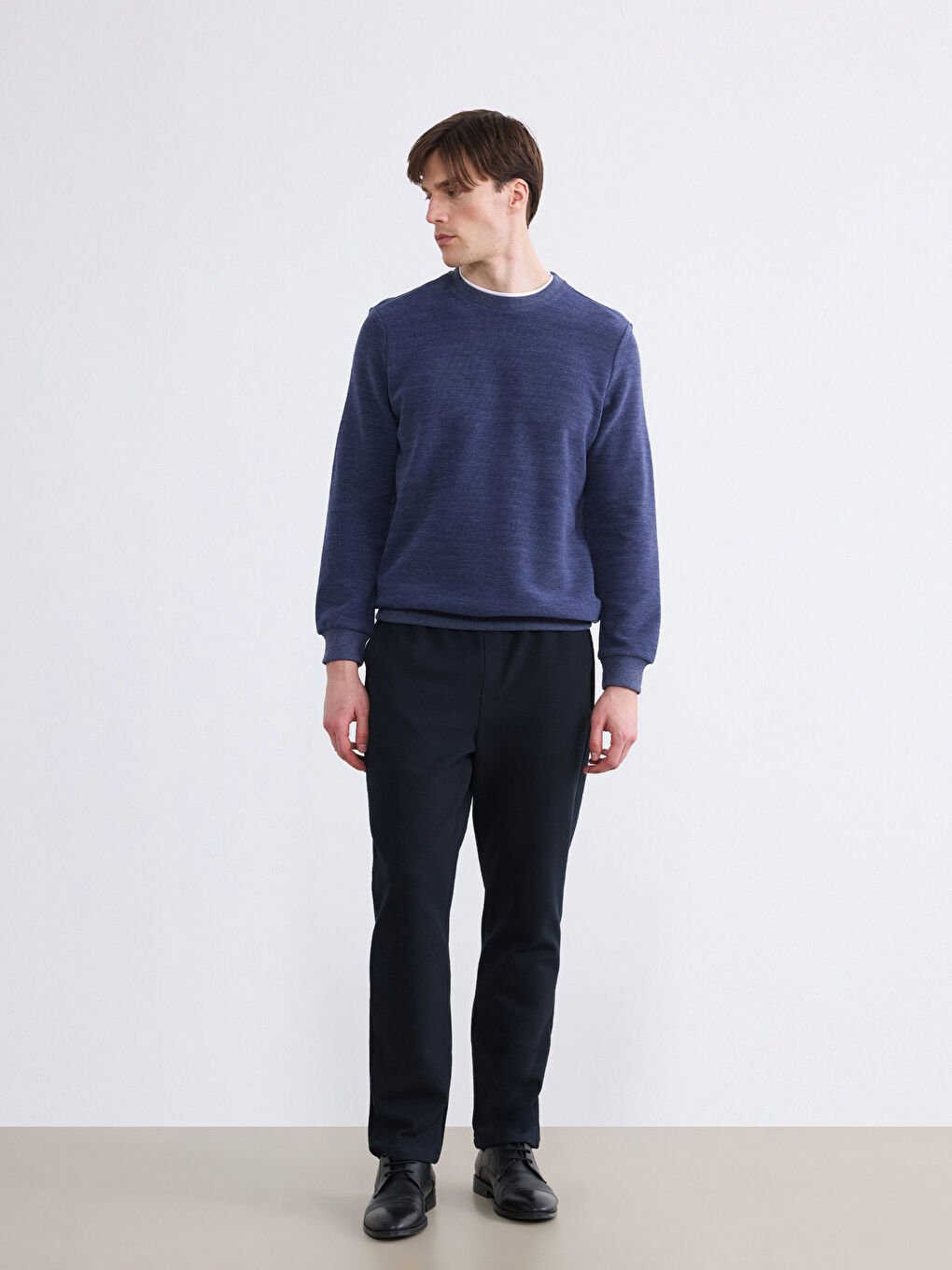 İndigo Bisiklet Yaka Erkek Sweatshirt-1