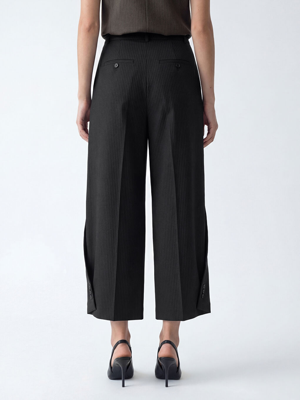 Kahverengi Balon Kesim Çizgili Geniş Paça Kadın Pantolon-3