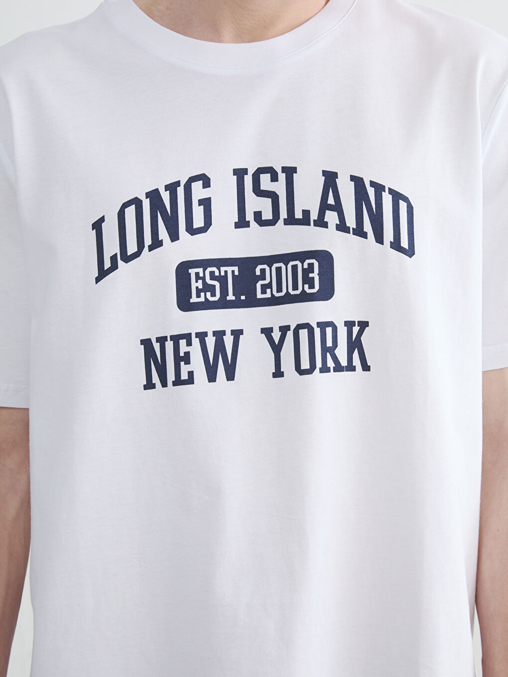 تي شيرت أبيض رجال-2