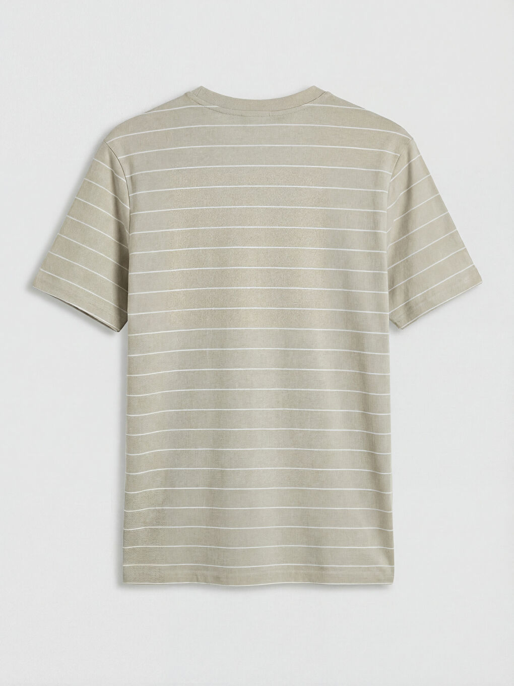 Gri Bisiklet Yaka Nakışlı Erkek Tişört-1