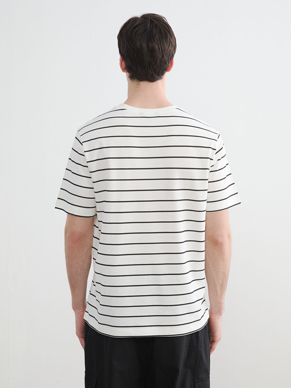 Crew Neck Embroidered Men's T-Shirt-3