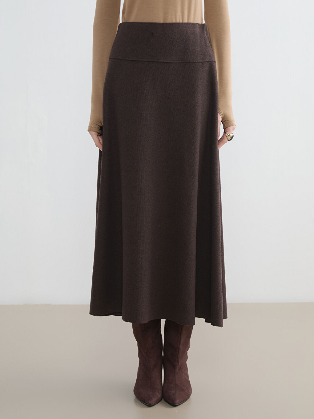 Kahverengi Beli Lastikli Kloş Etek-3